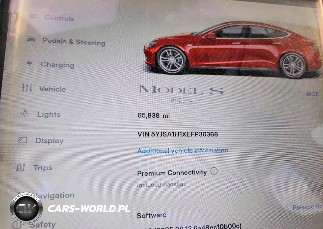 2014 Tesla Model S VIN:5YJSA1H1XEFP30368 - 9
