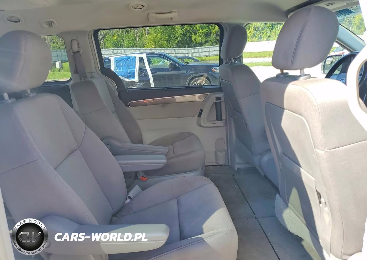 2009 Volkswagen Routan Se VIN:2V8HW34149R578258 - 11