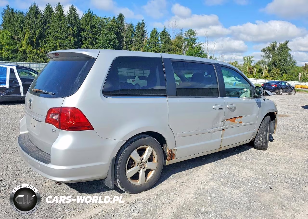 2009 Volkswagen Routan Se VIN:2V8HW34149R578258 - 3