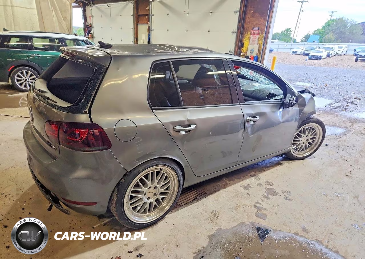 2013 Volkswagen Golf VIN:WVWNM7AJ0DW015160 - 3