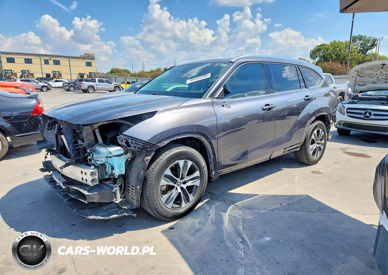 2021 Toyota Highlander Xle