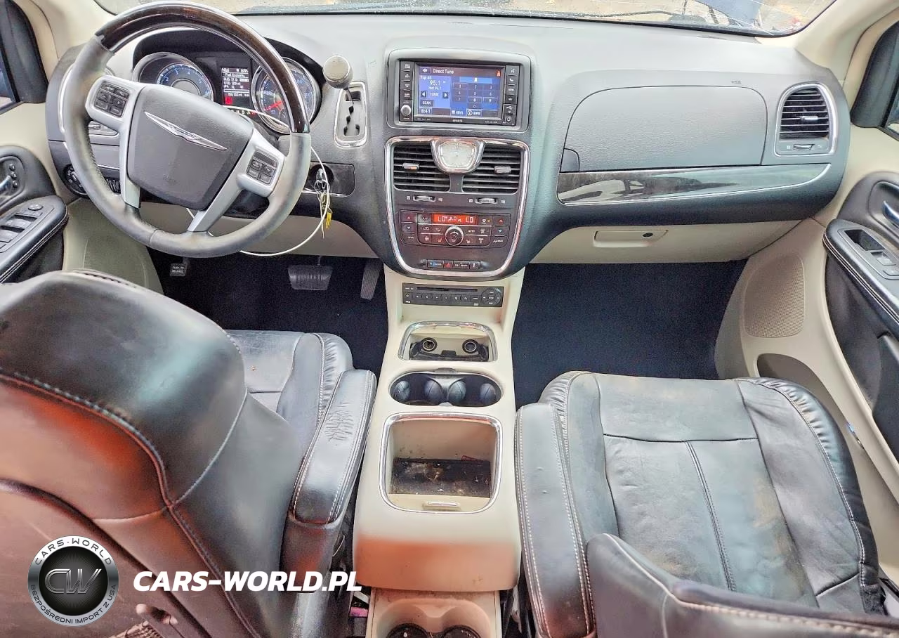 2012 Chrysler Town & Country Limited VIN:2C4RC1GG5CR218064 - 8