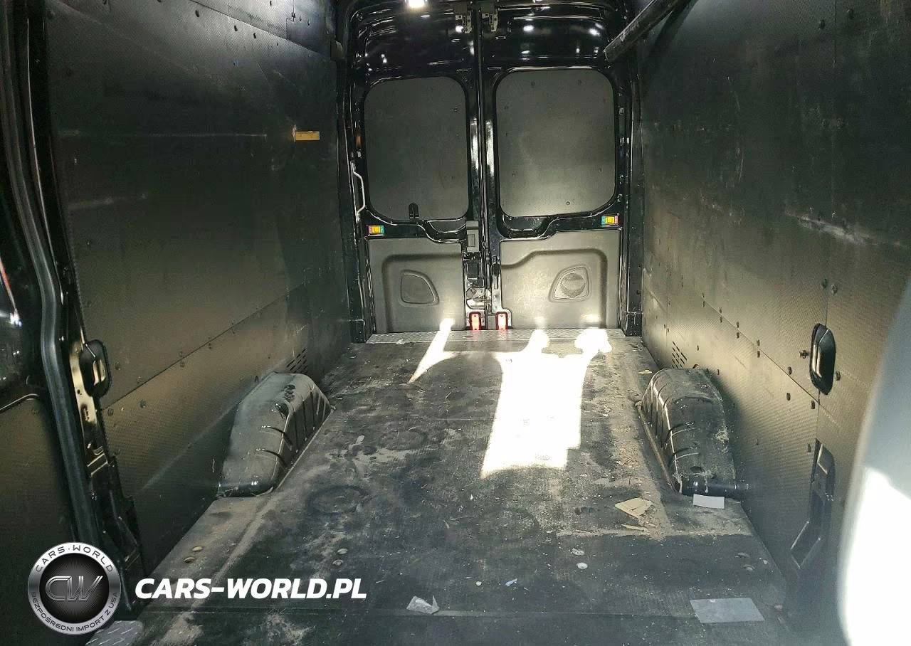 2019 Ford Transit T-250 VIN:1FTYR3XV4KKB72504 - 10