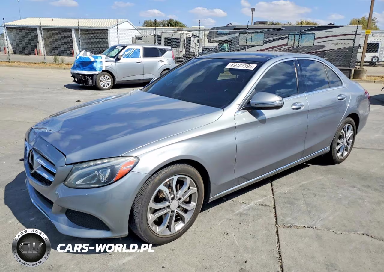 2016 Mercedes-Benz C 300