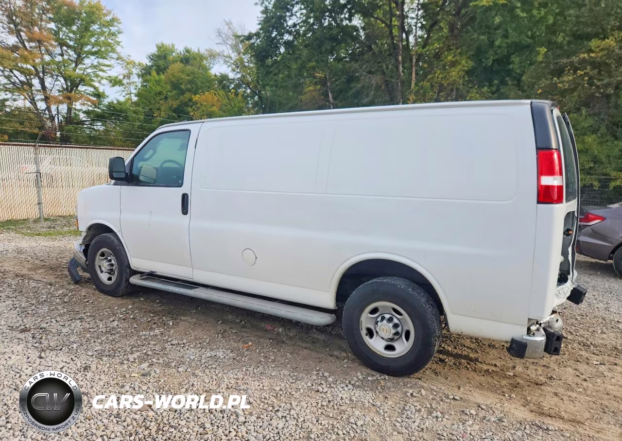 2022 Chevrolet Express G2500 VIN:1GCWGAFP1N1162611 - 2