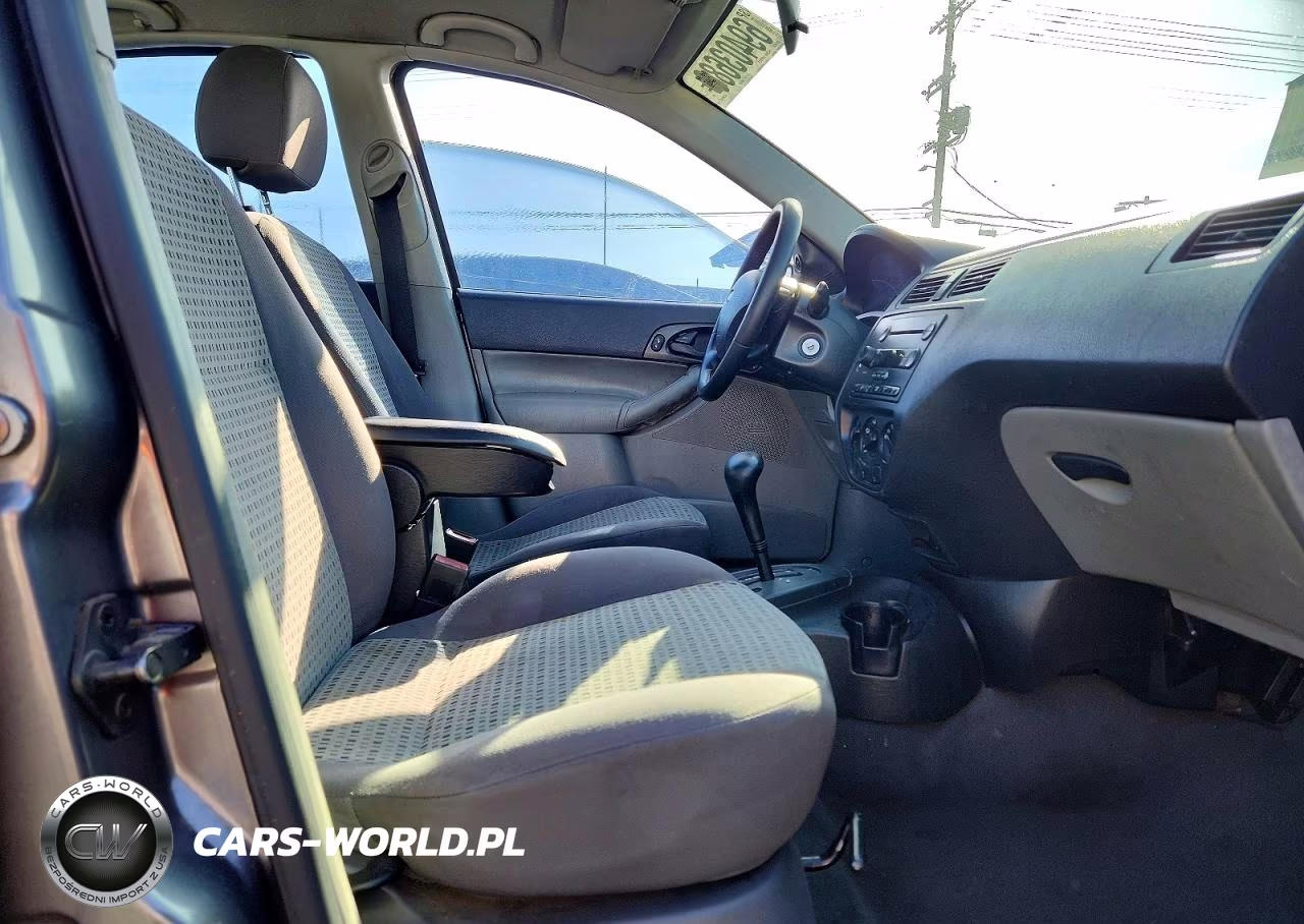 2007 Ford Focus Zx4 VIN:1FAFP34N17W108010 - 7