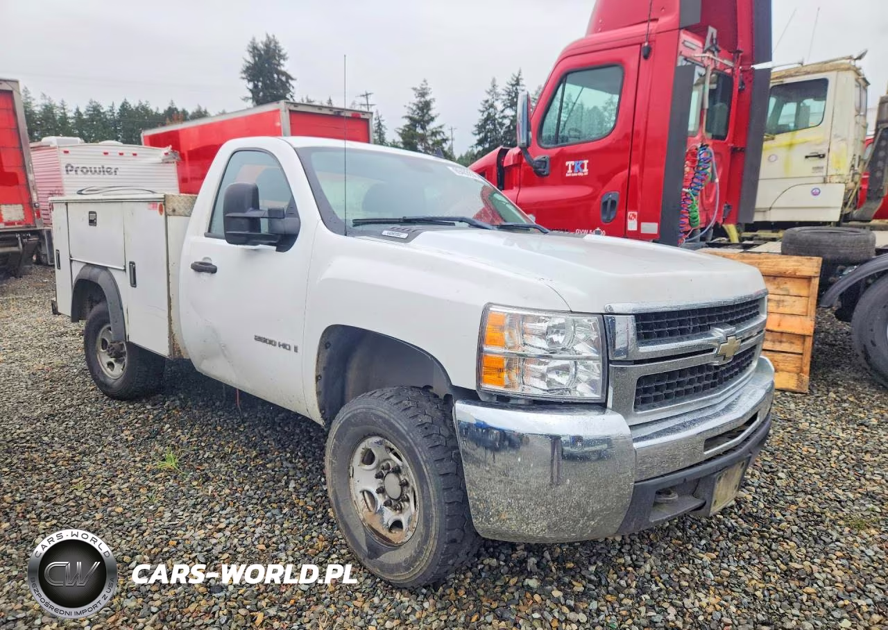 2007 Chevrolet Silverado K2500 Heavy Duty VIN:1GBHK24K27E572595 - 4