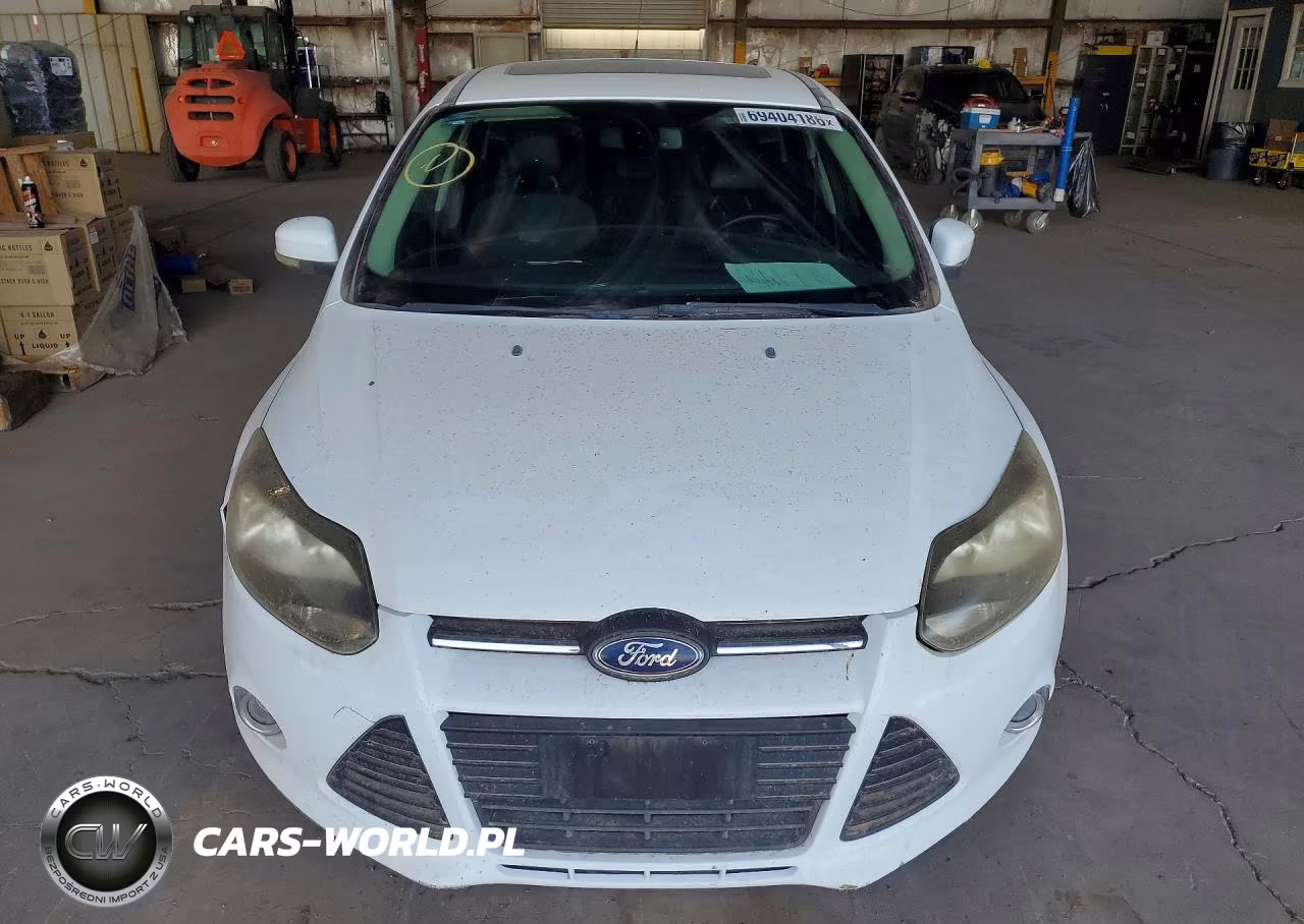 2014 Ford Focus Trend VIN:WF0HP4L20E4105430 - 5