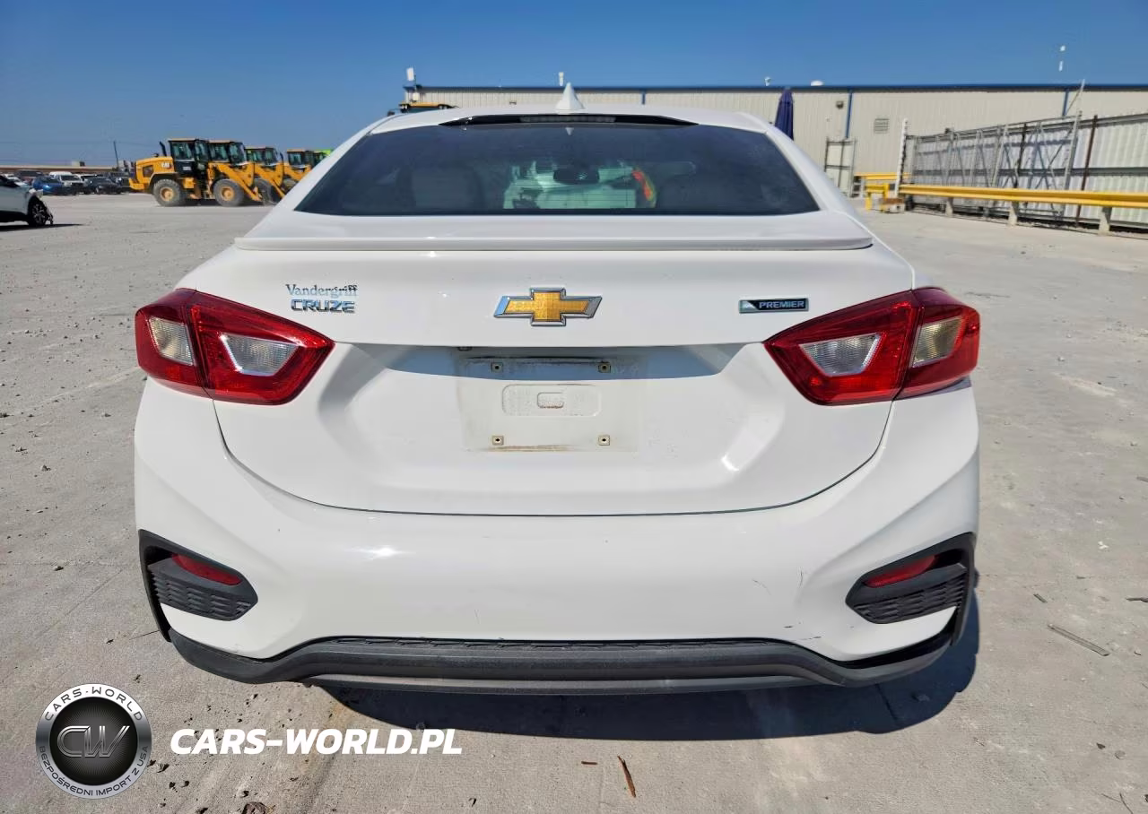 2018 Chevrolet Cruze Premier VIN:1G1BF5SM2J7181494 - 6