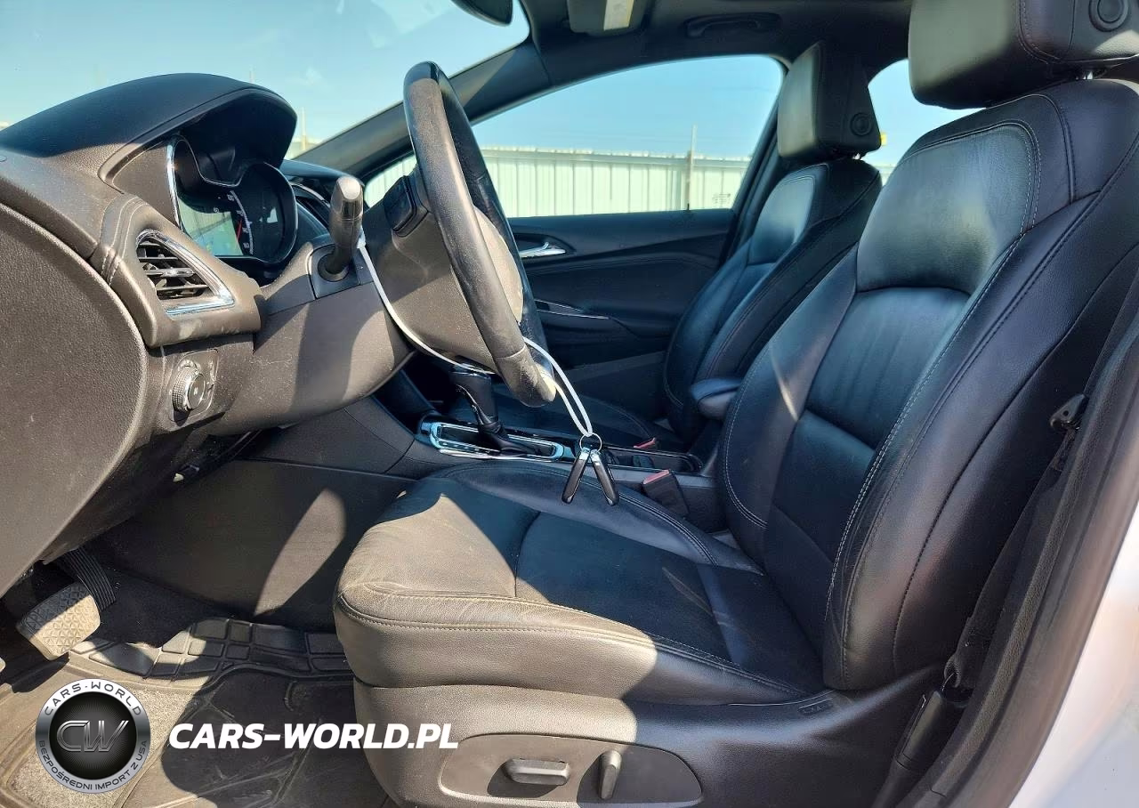 2018 Chevrolet Cruze Premier VIN:1G1BF5SM2J7181494 - 7