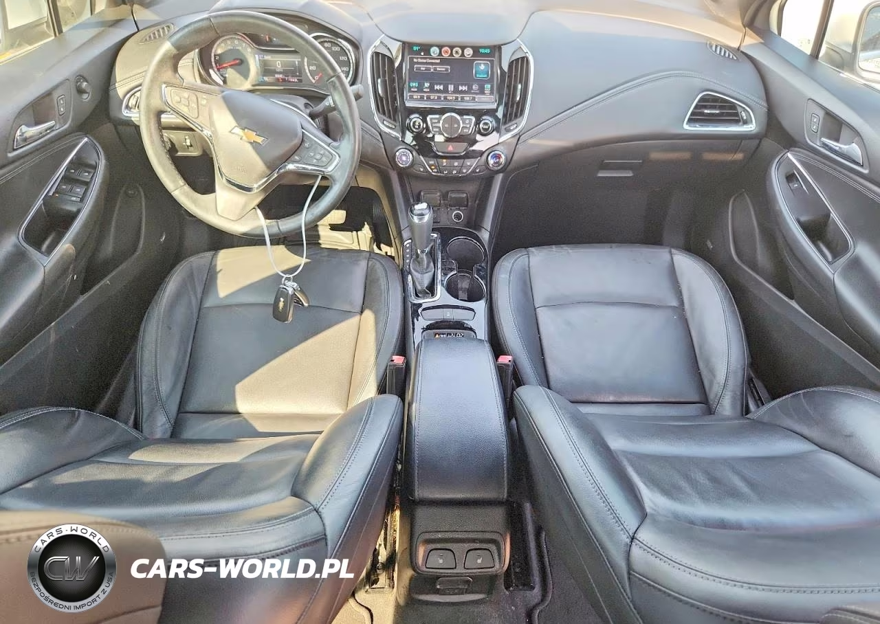 2018 Chevrolet Cruze Premier VIN:1G1BF5SM2J7181494 - 8