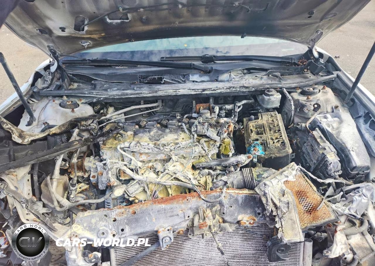 2018 Toyota Camry Le VIN:4T1B11HK7JU590513 - 11
