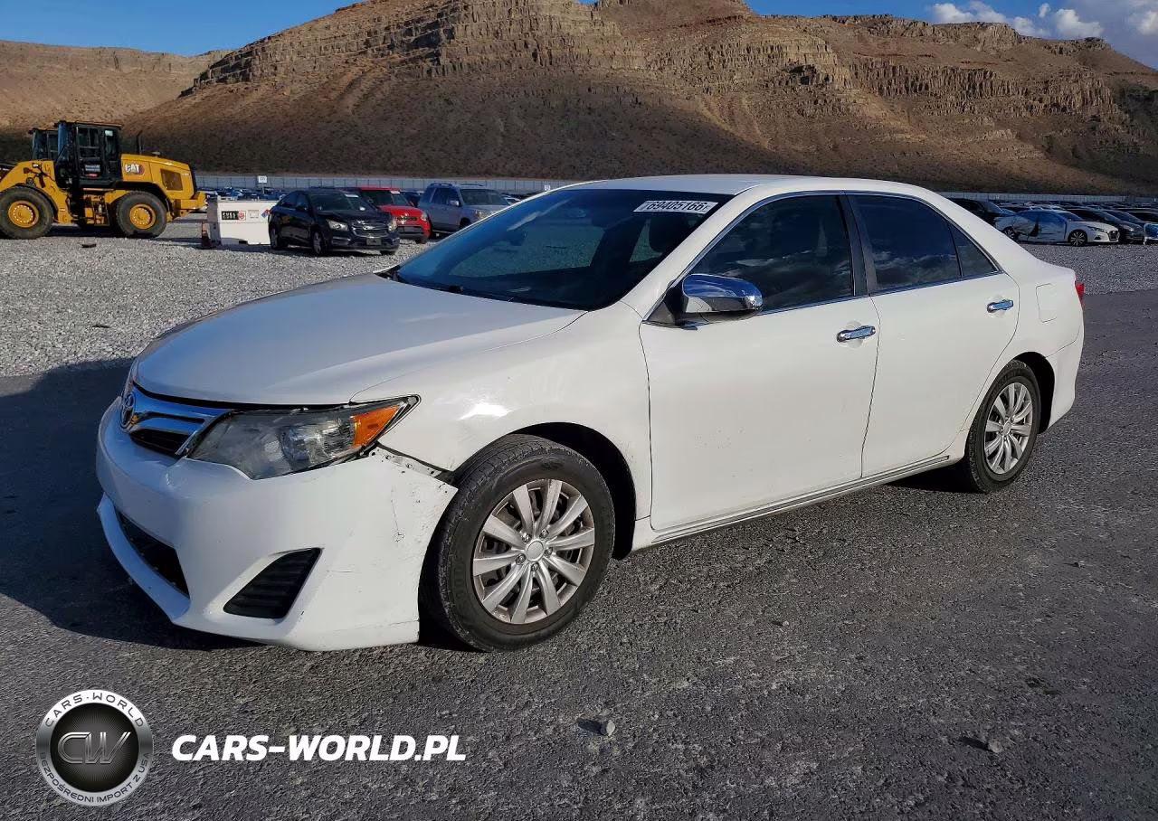 2014 Toyota Camry Le