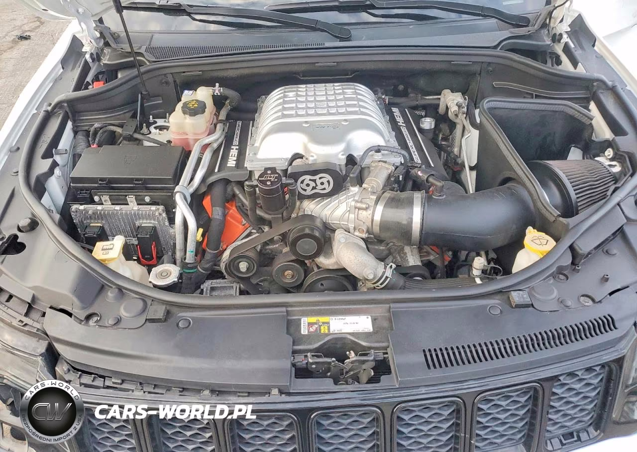 2018 Jeep Grand Cherokee Trackhawk VIN:1C4RJFN92JC278896 - 12