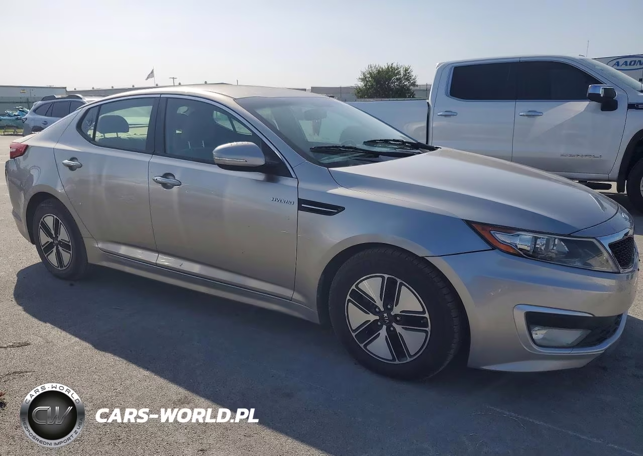 2013 Kia Optima Hybrid VIN:KNAGM4AD6D5047390 - 4