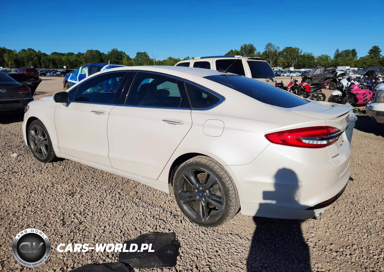 2018 Ford Fusion Sport VIN:3FA6P0VP1JR107013 - 2