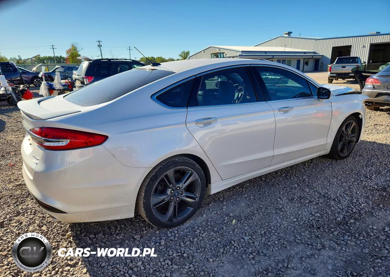2018 Ford Fusion Sport VIN:3FA6P0VP1JR107013 - 3