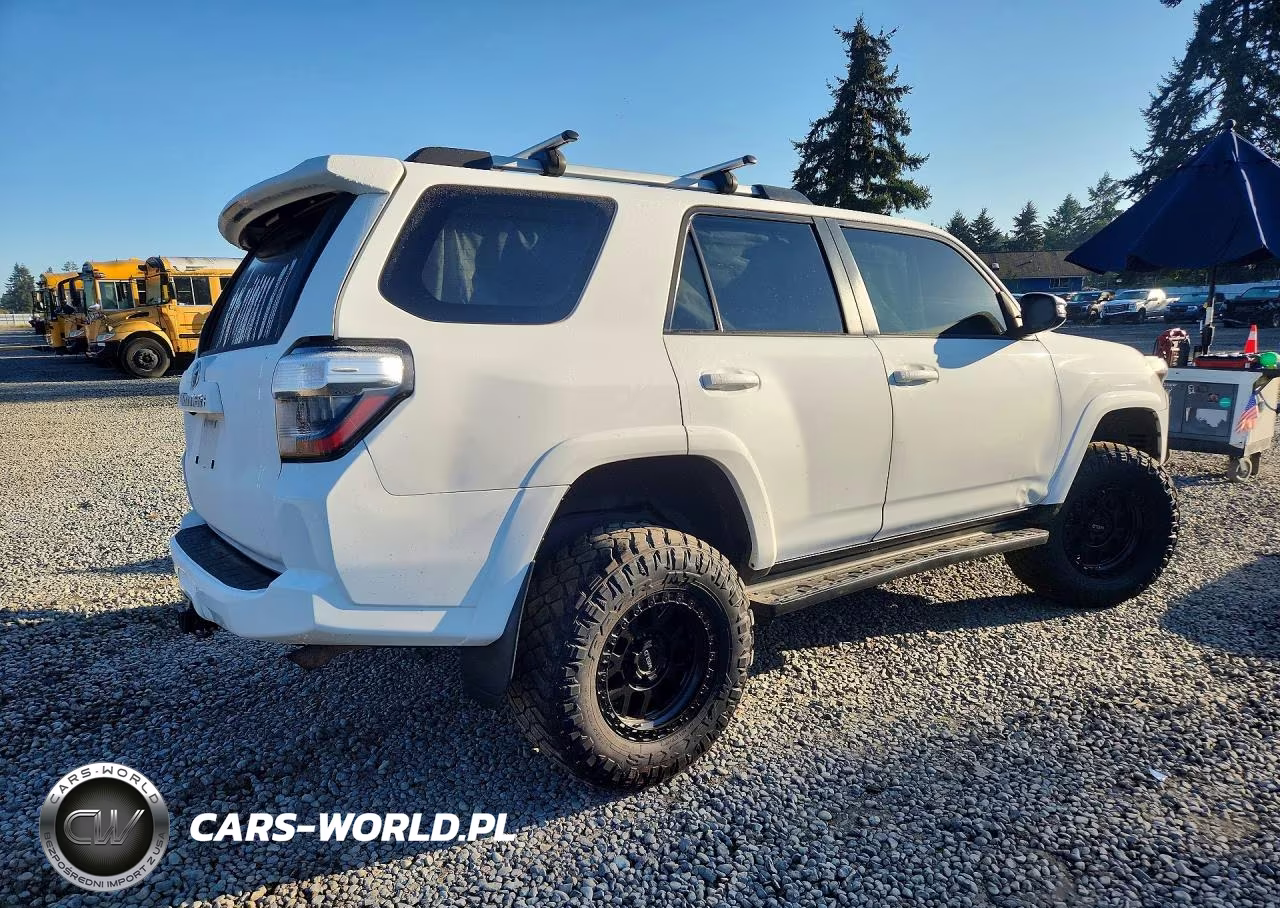 2020 Toyota 4Runner Sr5 Premium VIN:JTEBU5JR4L5774410 - 3