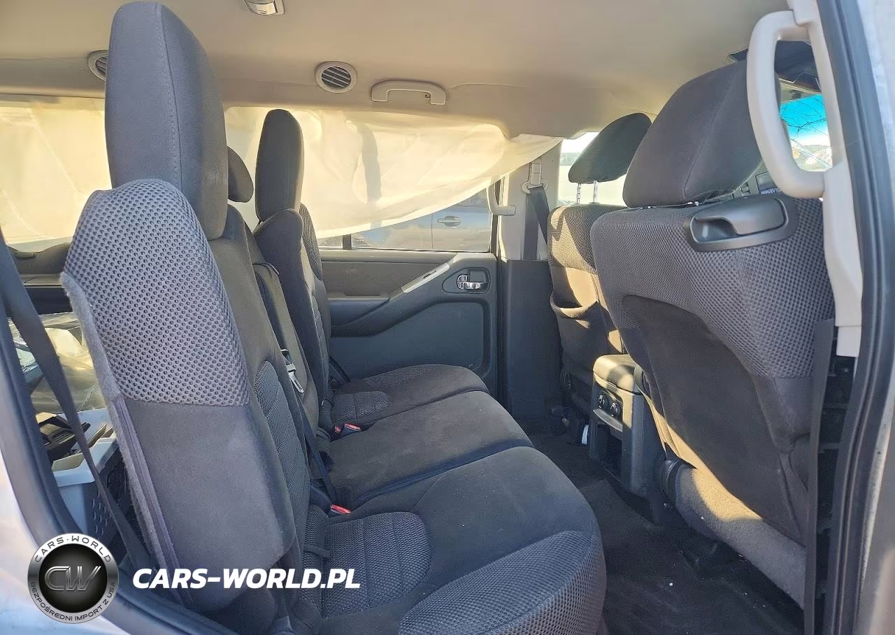 2012 Nissan Pathfinder S VIN:5N1AR1NN2CC606855 - 11