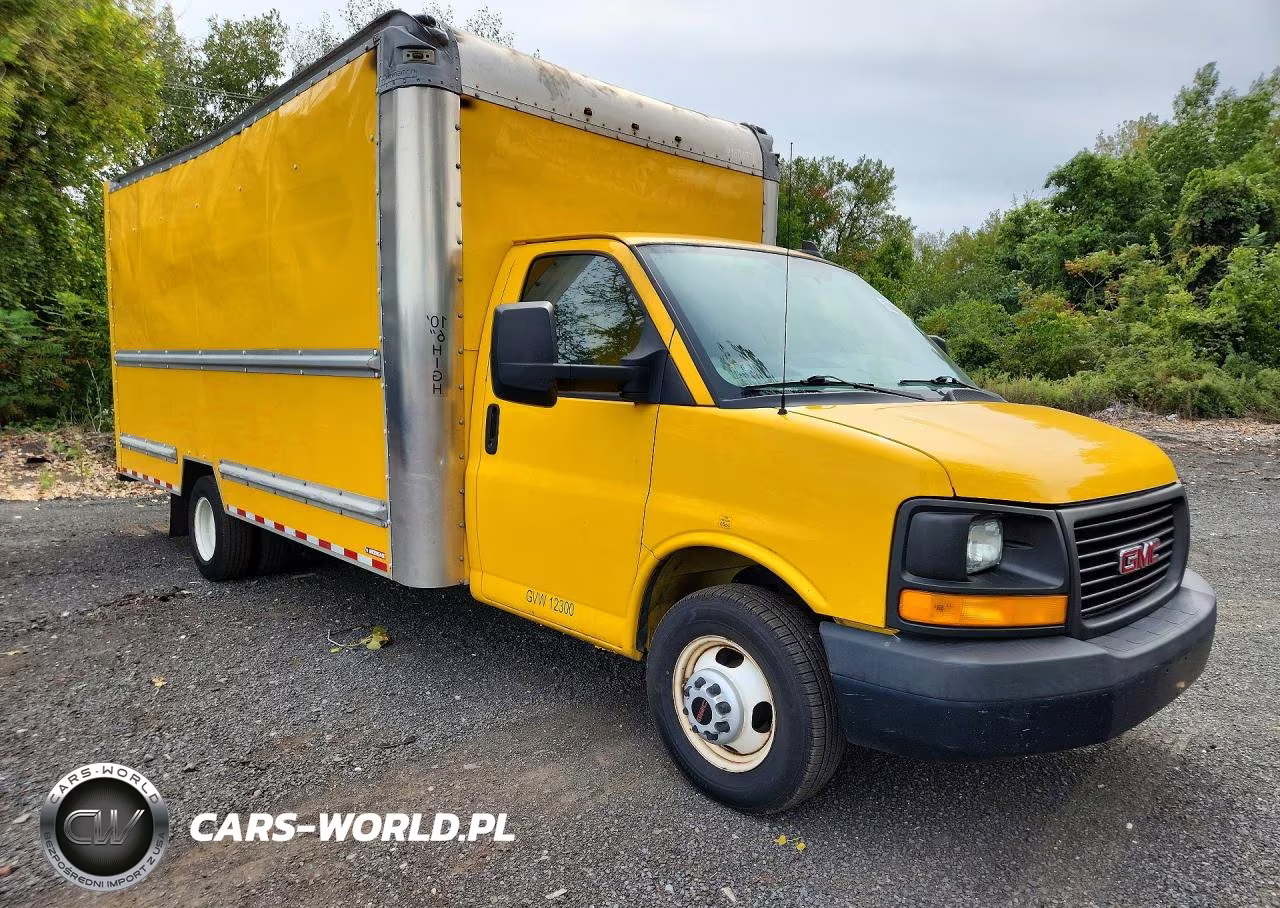 2017 GMC Savana Box Truck VIN:1GD37TCG4H1905409 - 4