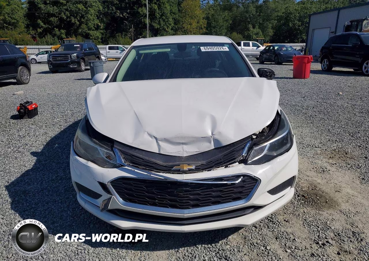 2017 Chevrolet Cruze Lt VIN:1G1BE5SM0H7238546 - 5