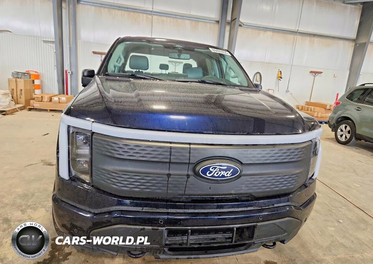 2025 Ford F150 Lightning Xlt VIN:1FT6W3LUXSWG24462 - 5