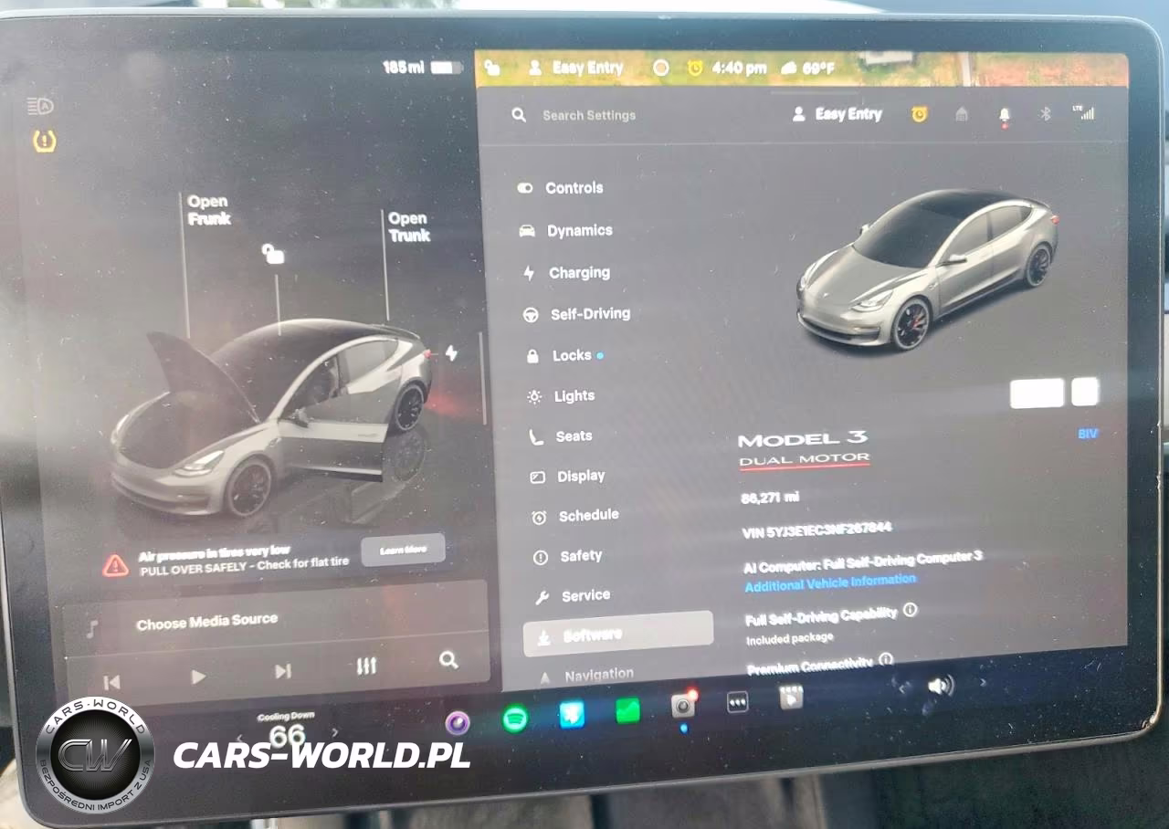 2022 Tesla Model 3 VIN:5YJ3E1EC3NF267844 - 9