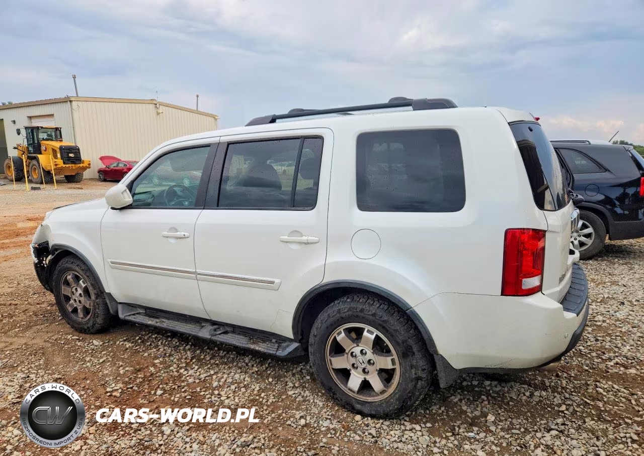 2011 Honda Pilot Touring VIN:5FNYF4H9XBB009773 - 2