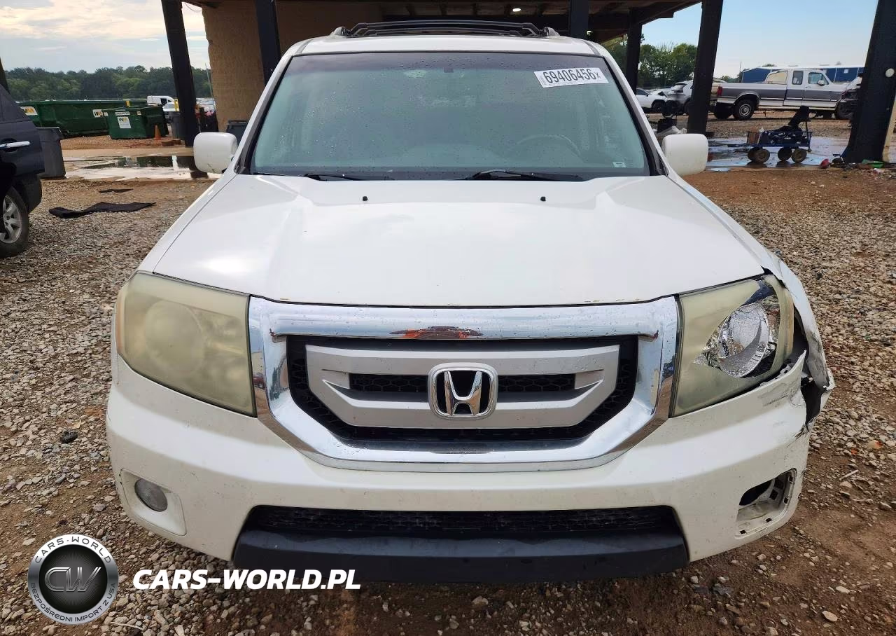 2011 Honda Pilot Touring VIN:5FNYF4H9XBB009773 - 5
