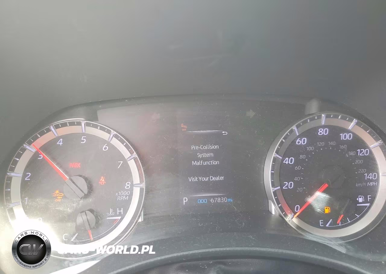 2022 Toyota Highlander Le VIN:5TDZZRAH3NS553364 - 9