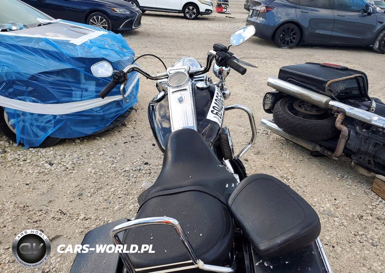 2011 Harley-Davidson Flhr VIN:1HD1FB414BB661277 - 6