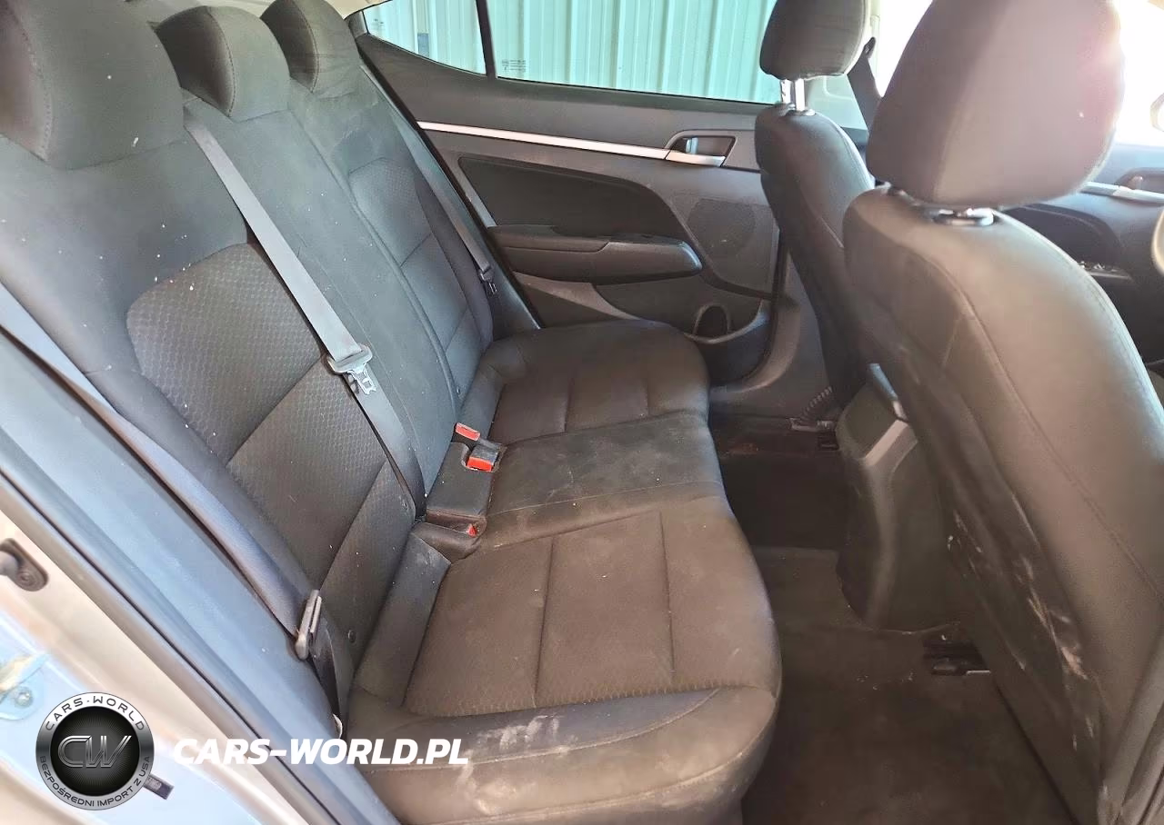 2020 Hyundai Elantra Sel VIN:5NPD84LF9LH577859 - 10