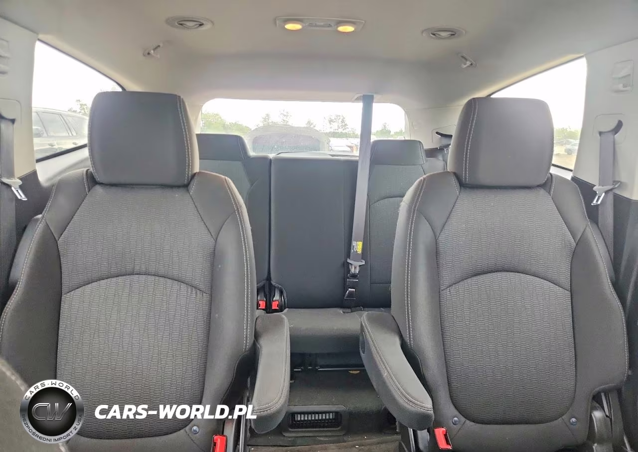2017 Chevrolet Traverse Lt VIN:1GNKRGKD0HJ196882 - 10