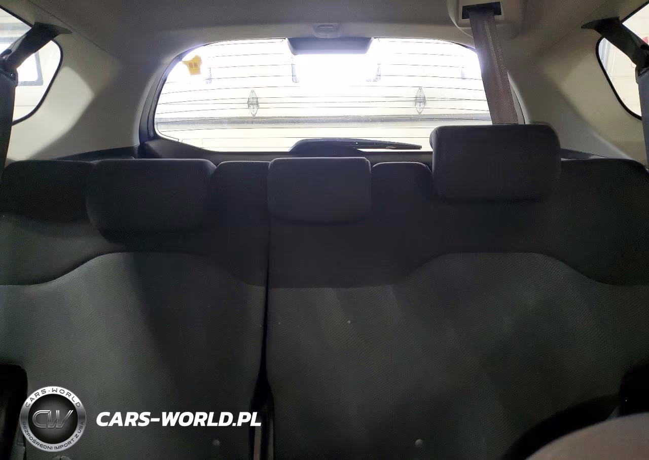 2010 Honda Fit Sport VIN:JHMGE8H45AS013580 - 10