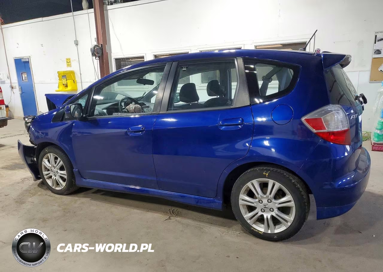 2010 Honda Fit Sport VIN:JHMGE8H45AS013580 - 2