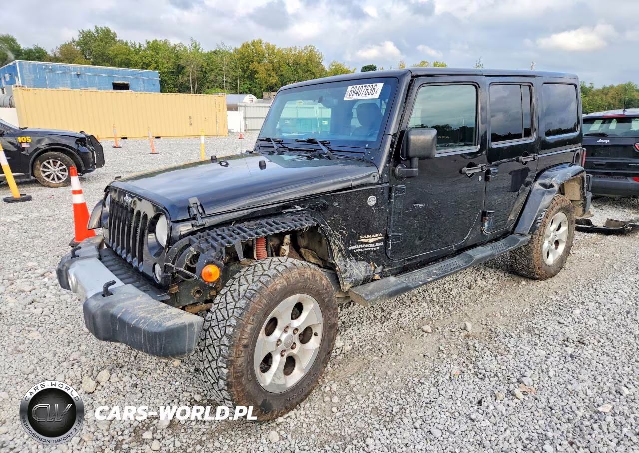 2015 Jeep Wrangler Unlimited Sahara VIN:1C4BJWEGXFL536766 - 1