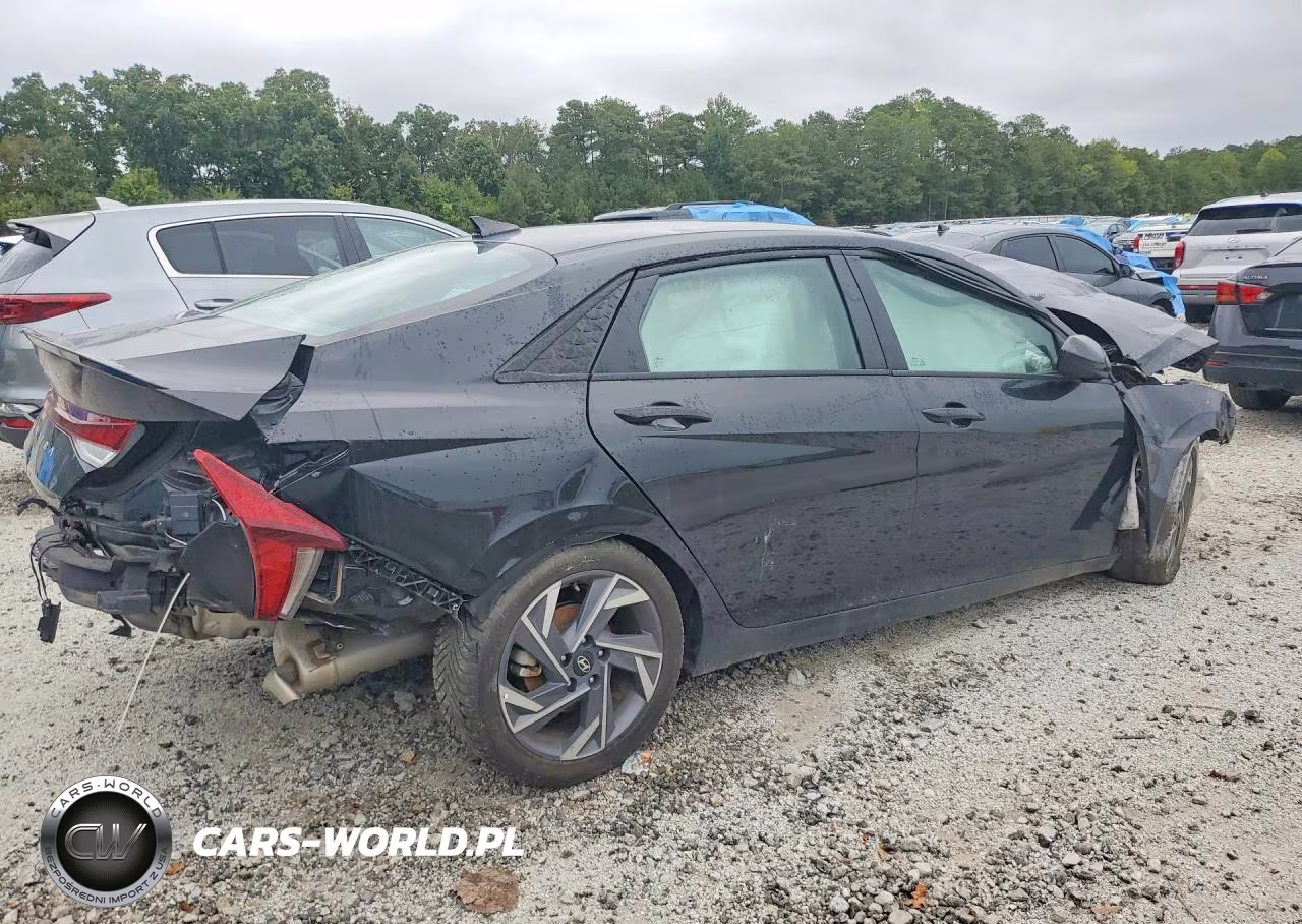 2025 Hyundai Elantra Sel Sport VIN:KMHLM4DG8SU066741 - 3