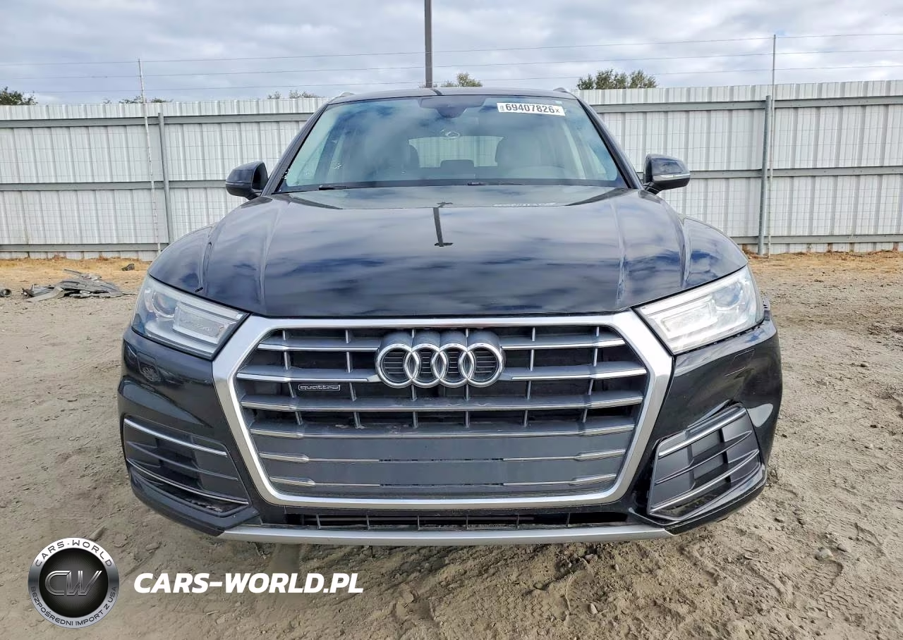2018 Audi Q5 Premium VIN:WA1ANAFY0J2220814 - 5