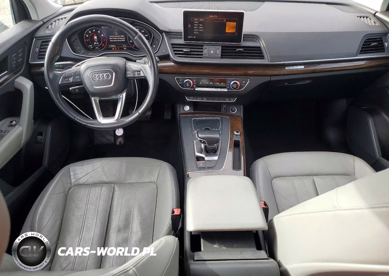 2018 Audi Q5 Premium VIN:WA1ANAFY0J2220814 - 8