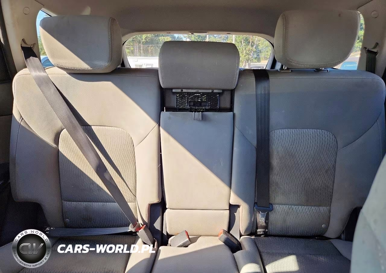 2017 Hyundai Santa Fe Se VIN:KM8SMDHF7HU225612 - 10