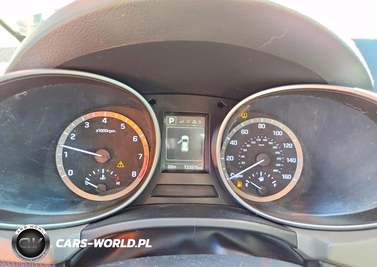 2017 Hyundai Santa Fe Se VIN:KM8SMDHF7HU225612 - 9