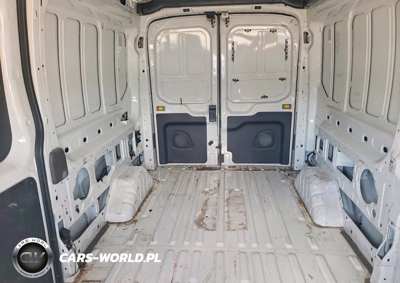 2023 Ford Transit T-250 VIN:1FTBR2CG7PKA88742 - 10