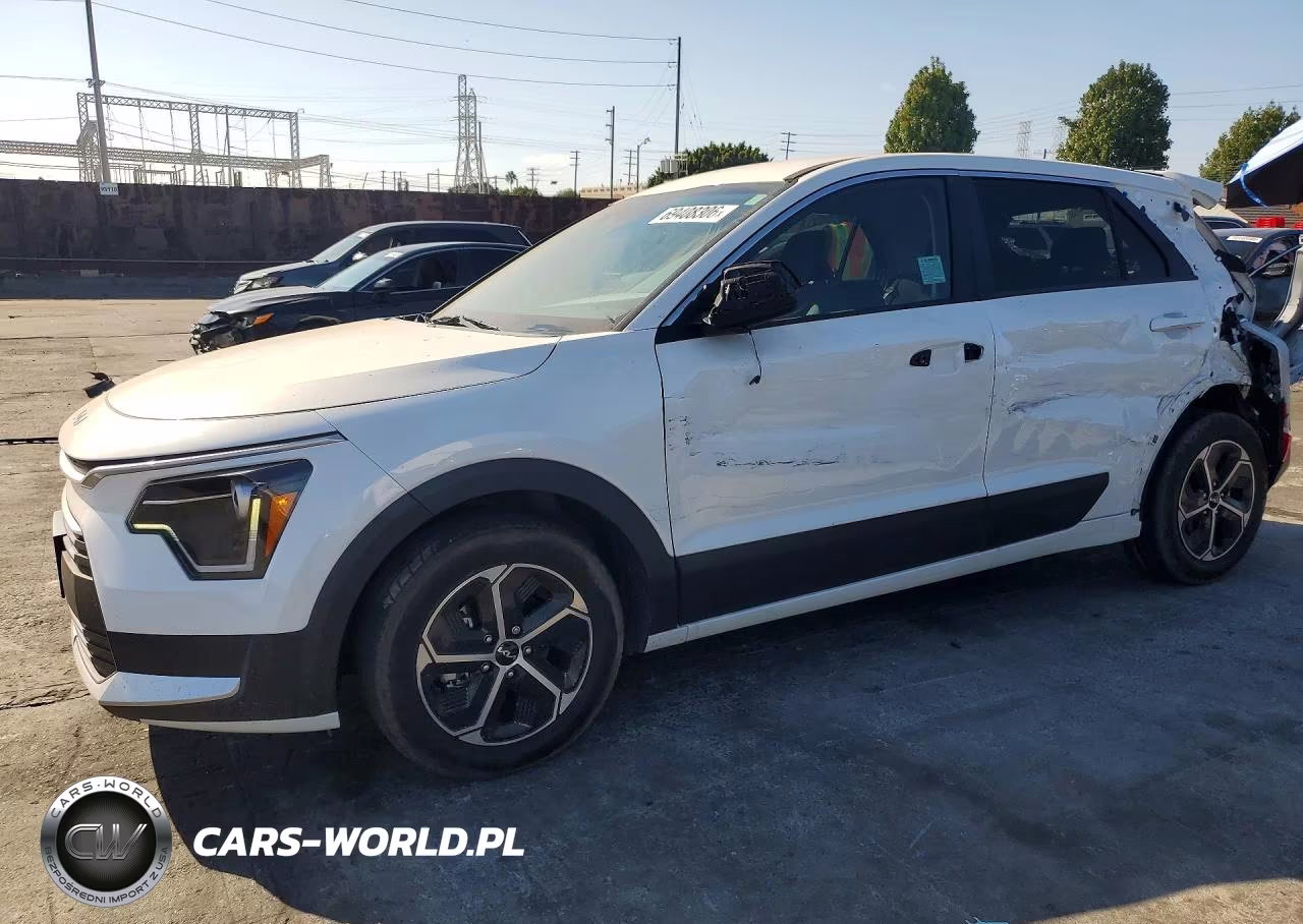 2025 Kia Niro Lx