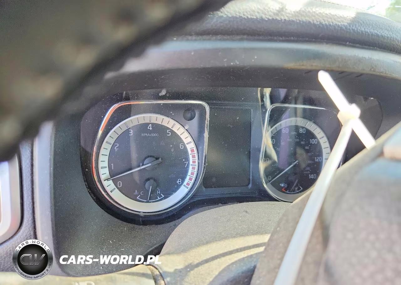 2018 Nissan Titan Pro-4X VIN:1N6AA1E5XJN551761 - 9