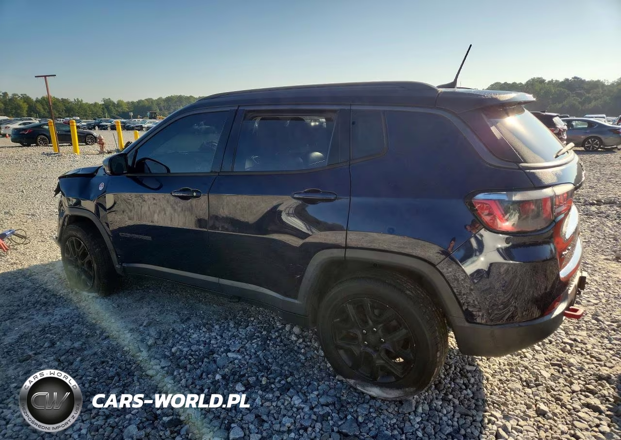 2018 Jeep Compass Trailhawk VIN:3C4NJDDB0JT130239 - 2