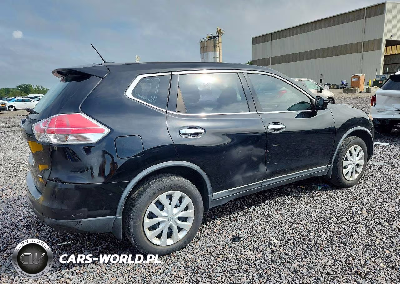 2015 Nissan Rogue S VIN:KNMAT2MV9FP581060 - 3