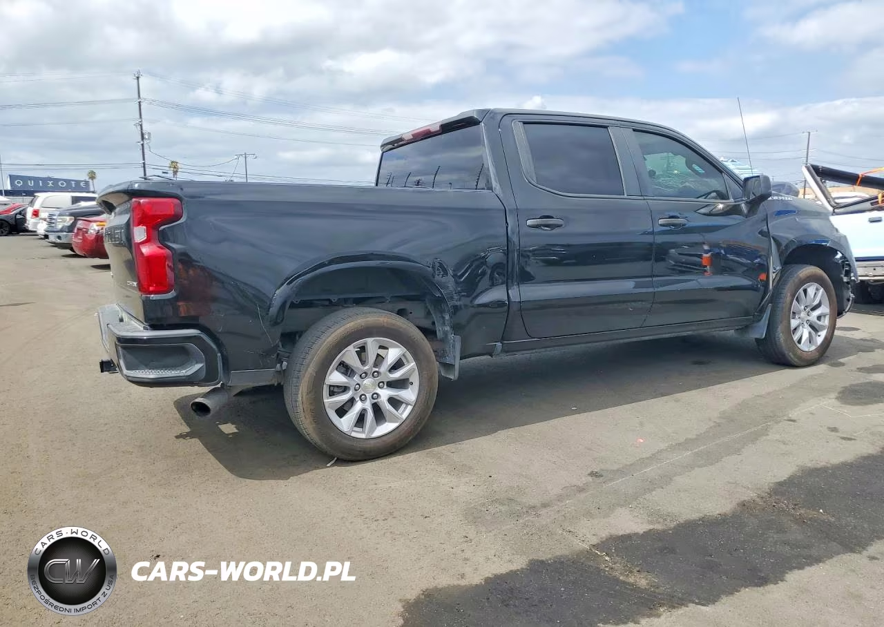 2020 Chevrolet Silverado C1500 Custom VIN:3GCPWBEH6LG349221 - 3