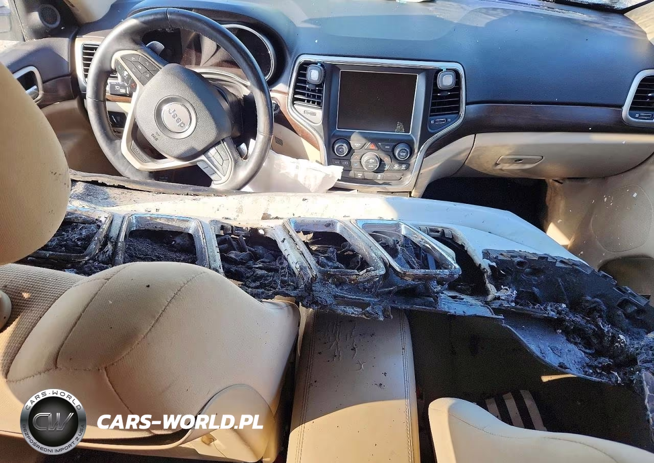 2014 Jeep Grand Cherokee Laredo VIN:1C4RJEAGXEC274471 - 8