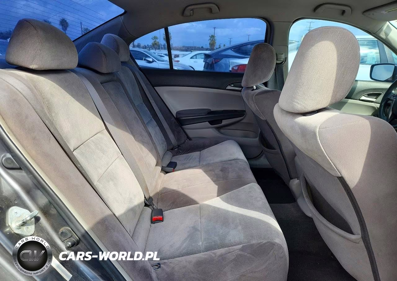 2009 Honda Accord Lxp VIN:JHMCP26489C017895 - 10