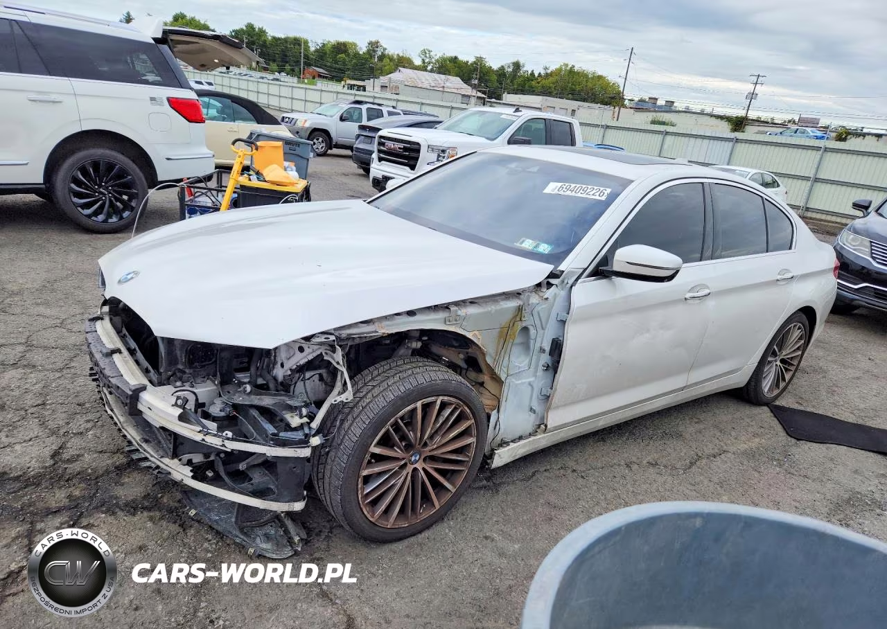 2017 BMW 530 Xi VIN:WBAJA7C35HG457905 - 1